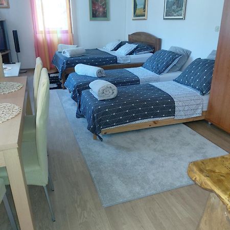 Studio Apartman Kotro Beli Manastir Eksteriør billede
